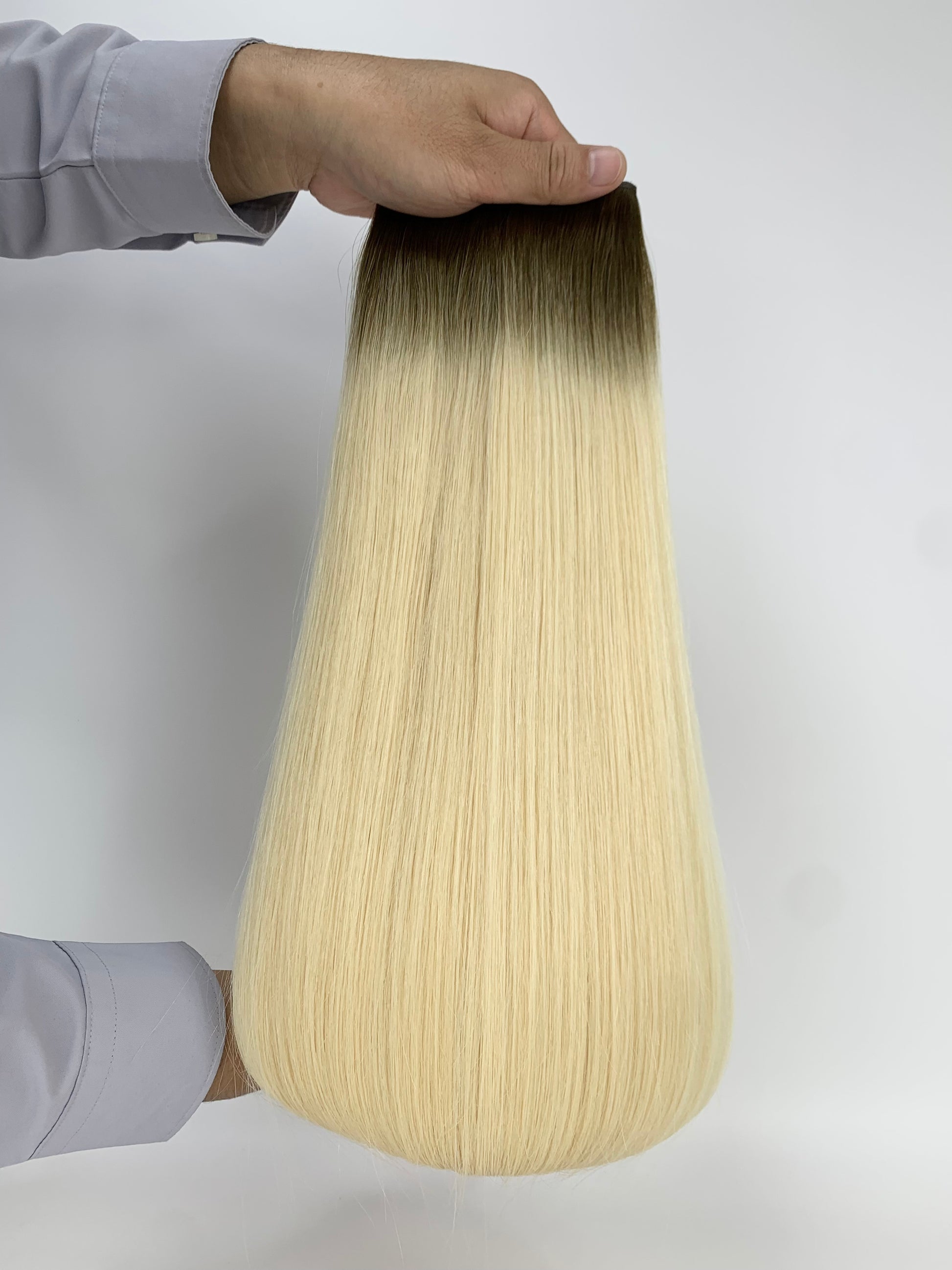 Twin Tabs Butterfly Genius Weft - 100% Virgin Human Hair Extensions - blonde balayage (#TGI) color swatch