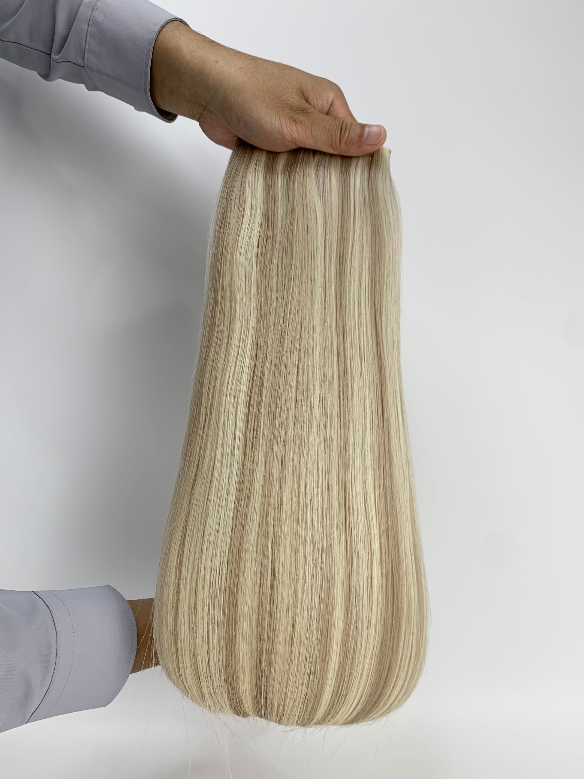 Twin Tabs Butterfly Genius Weft - 100% Virgin Human Hair Extensions - blonde balayage (#PFR) color swatch
